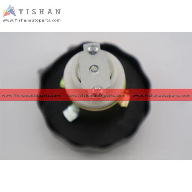 5)8-94160028-GC 8941600281  OIL CAP PLASTIC  NHR NKR